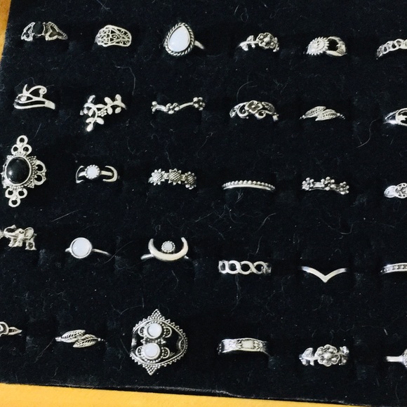 Mystery Rings 150pcs - Picture 14 of 15